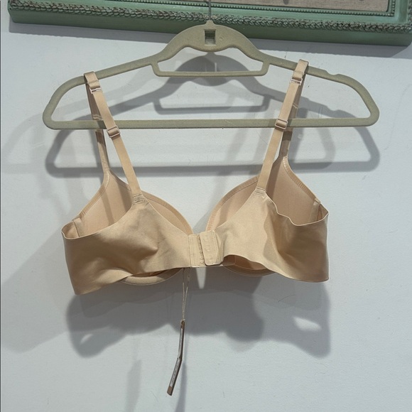 SKIMS Ultimate Push Up Plunge Bra Nude sand 38b new w tags - Picture 7 of 7